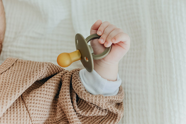 What A Pediatric Dentist Recommends With Kids And Pacifiers